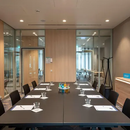 Hampton By Hilton North מלון מינכן