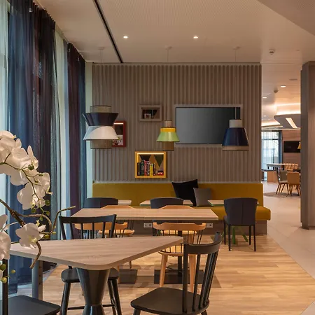 Hotel Hampton By Hilton North Munich