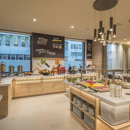 Hotel Hampton By Hilton North Monachium