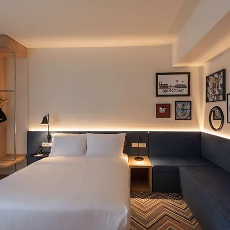 Hotel Hampton By Hilton North 3*