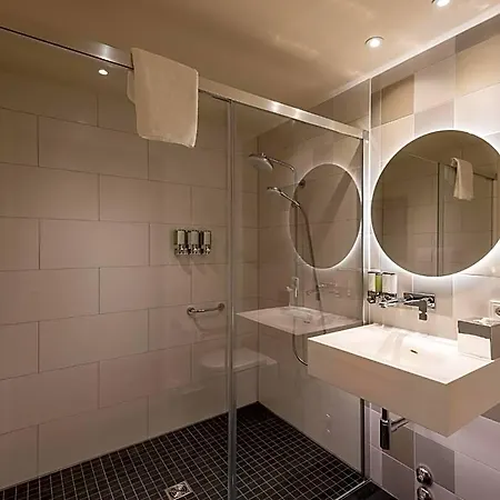 Hampton By Hilton North 3*