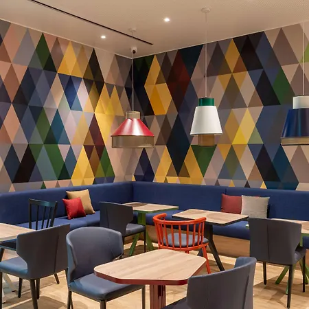 Hotel Hampton By Hilton North Munich