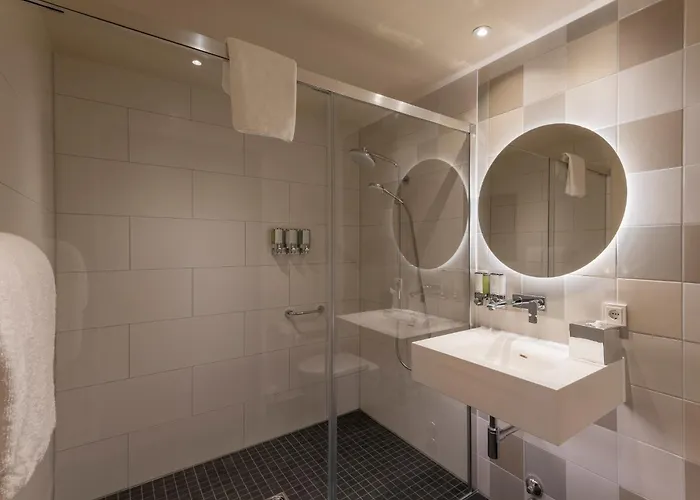Hotel Hampton By Hilton North München