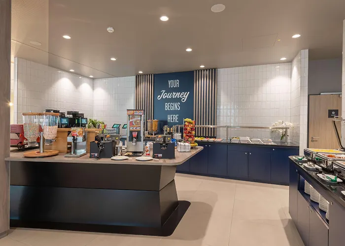 Hampton By Hilton North 3*