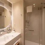 Hampton By Hilton North 3*