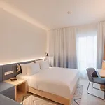 Hampton By Hilton North Otel 3*