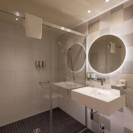 Hampton By Hilton North فندق ميونيخ