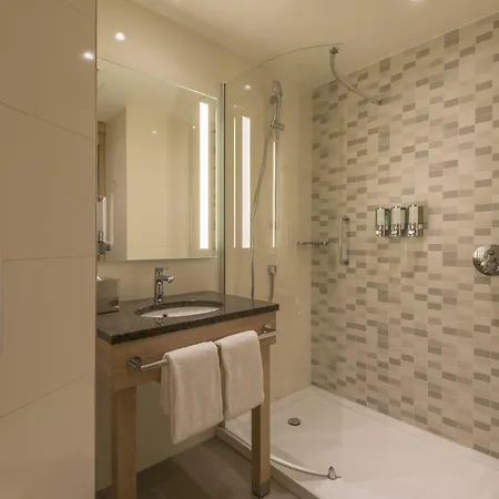 Hampton By Hilton North فندق ميونيخ