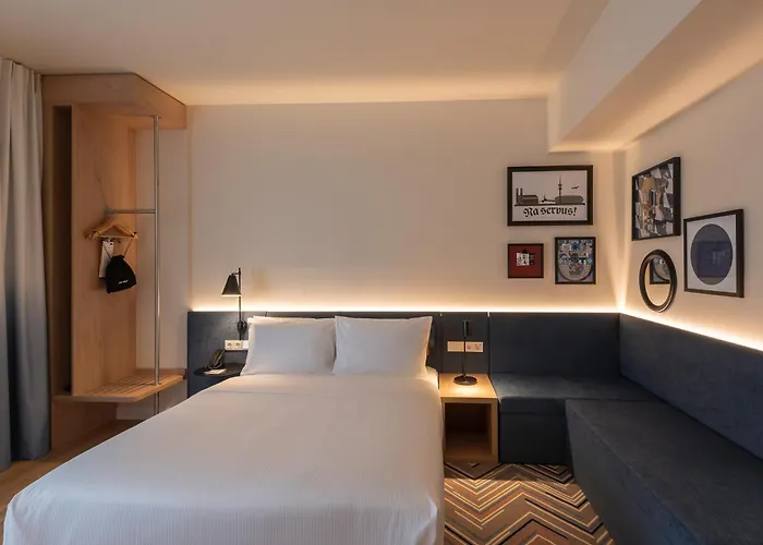 Hampton By Hilton North